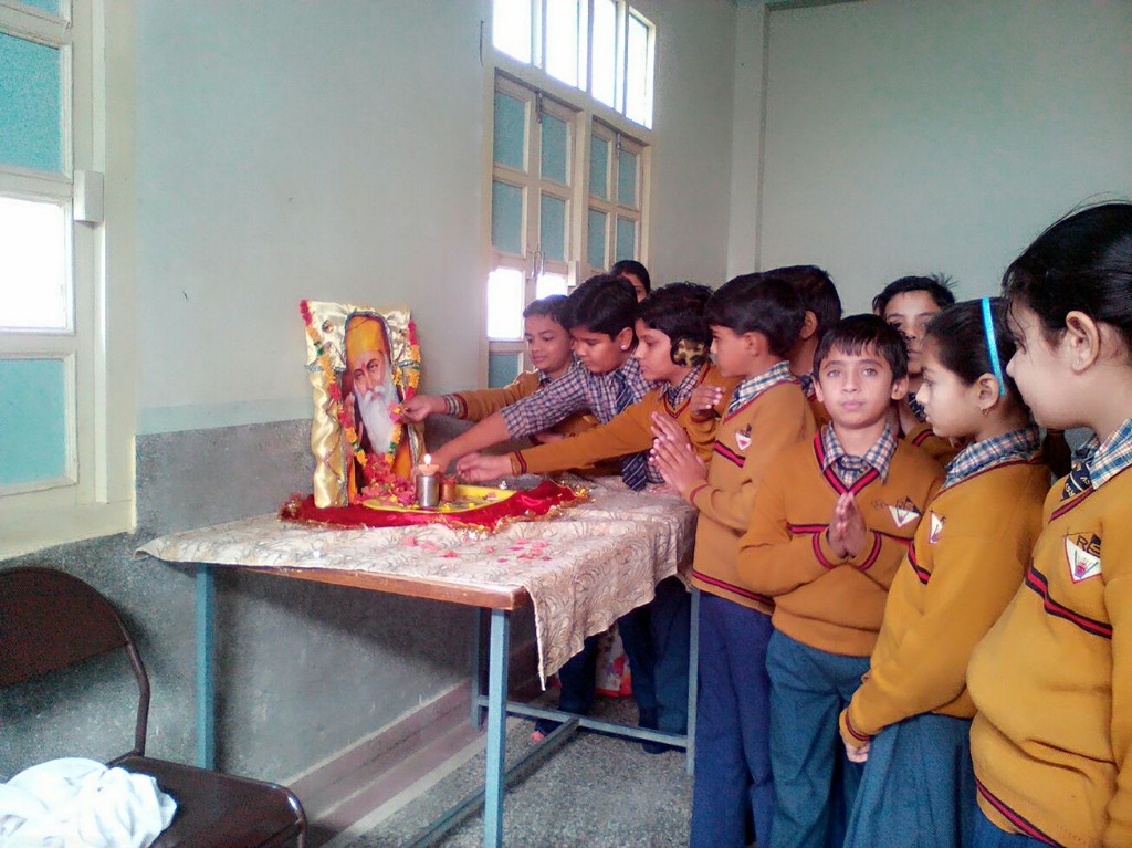 IMG-20151124-WA0017