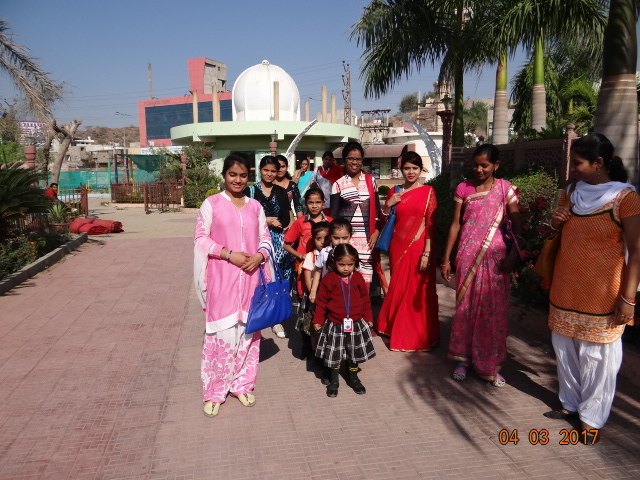 DSC07000